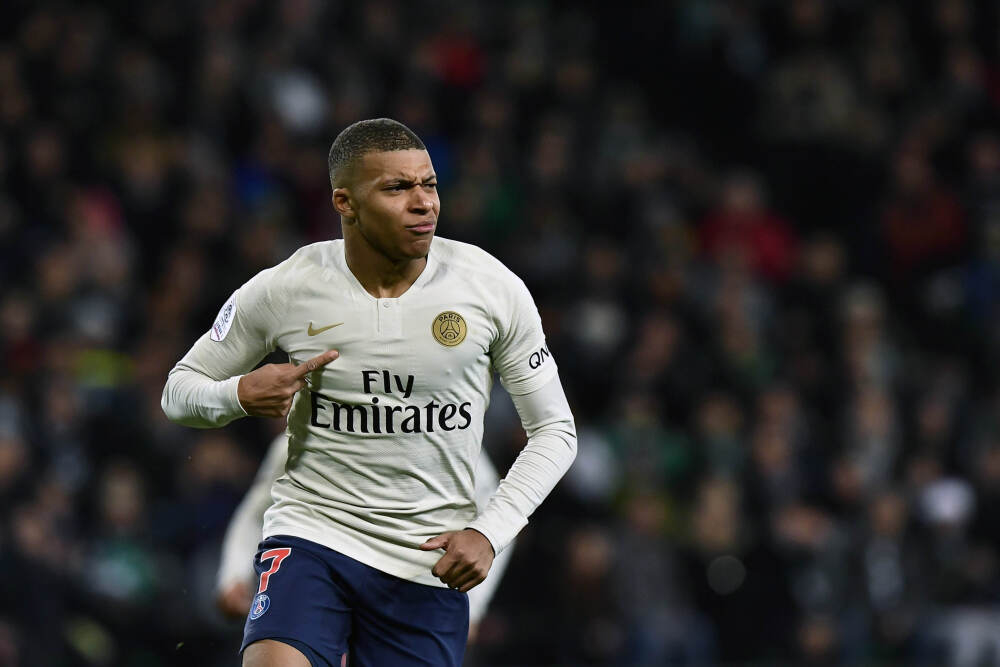 香港“拆弹专家”的无声守护